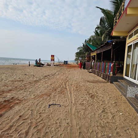 Livin Waves Beach Stay And Cafe Gokarna  Kültér fotó